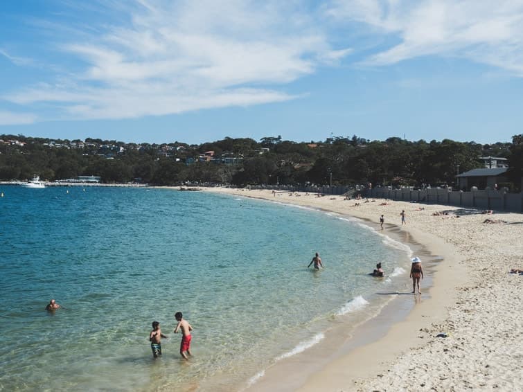 Balmoral Beach and the promenade